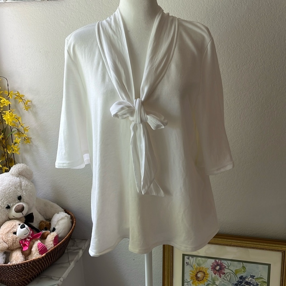 Eri & Ali Soft White 3/4 Sleeve Tie-Front Blouse